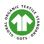 SMRCH - Nachhaltige T-Shirts für Schulen: Das Unternehmen produziert T-Shirts aus Bio-Baumwolle nach dem GOTS-Standard und unter fairen Bedingungen.